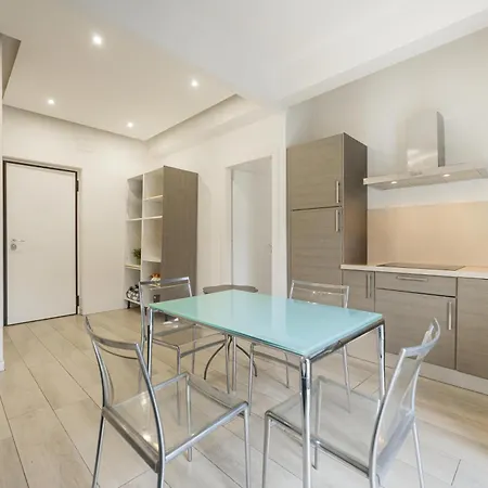 Roberto Flat - 10 Minuti Da Fiera Di Apartament